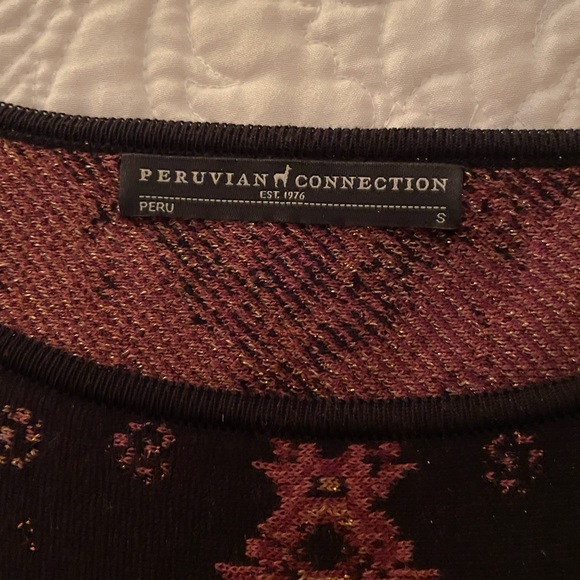 Fit: Fitted
· Pima Cotton (99%), Metallic Thread (1%)
· Handwash/Dry Clean - Picture 5 of 5